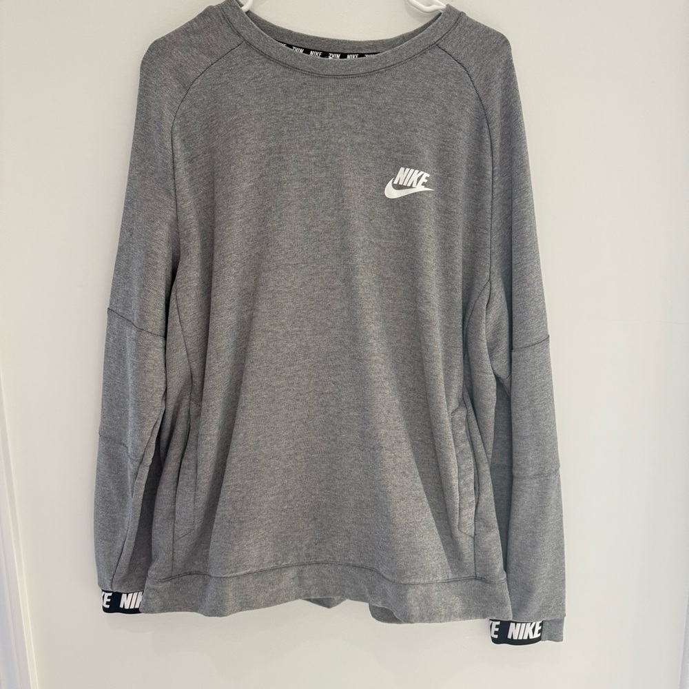 Nike Crewneck